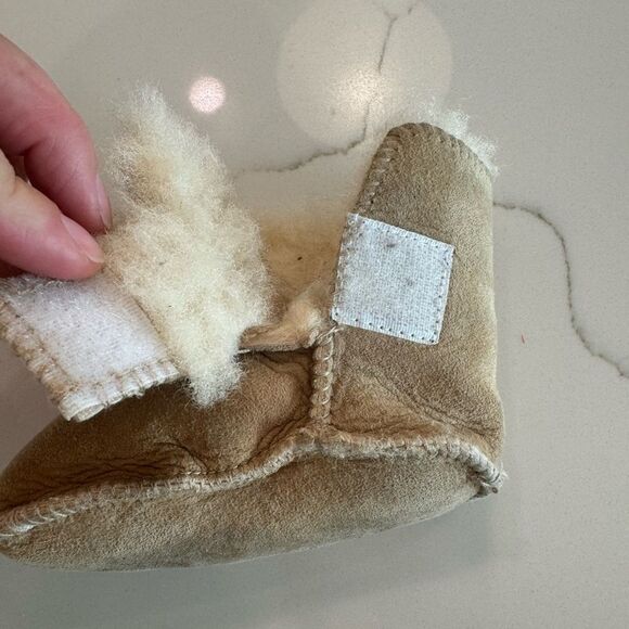 UGG Baby booties. - Picture 3 of 5